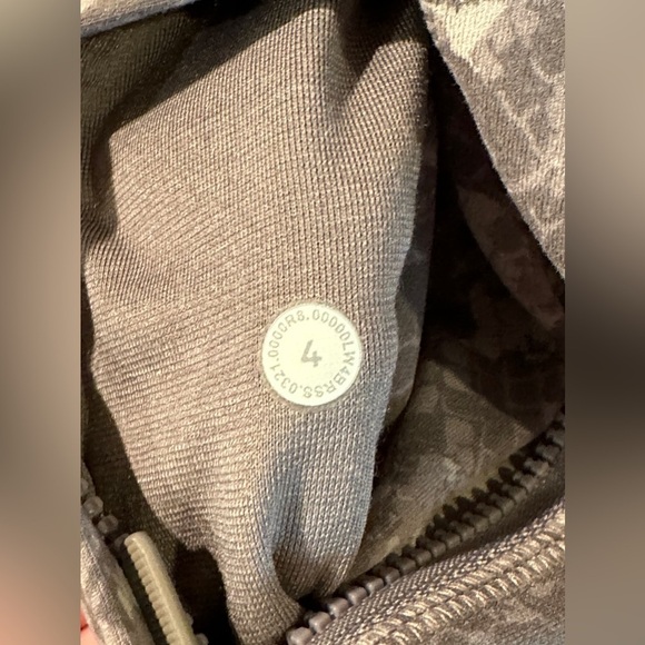 *NWT* Lululemon Hooded Define Jacket *Nulu Hideaway Camo Lunar Rock Multi Size 4 - Picture 9 of 10